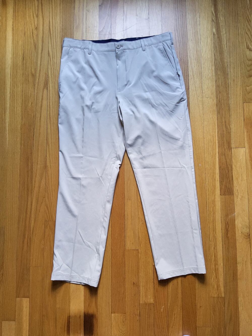 IZOD Golf SwingFlex Pants Mens 38x30 Beige Khaki Stretch Performance